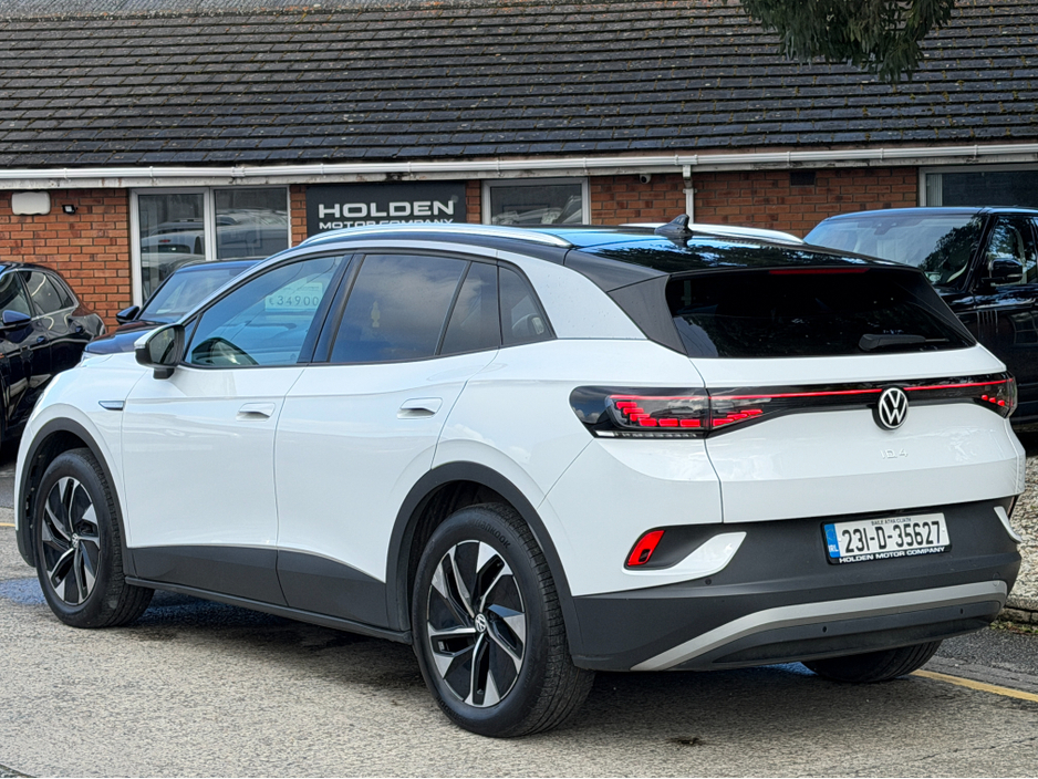 2023 Volkswagen ID.4 - image 11