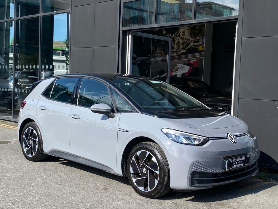 2022 Volkswagen ID.3 - image 3