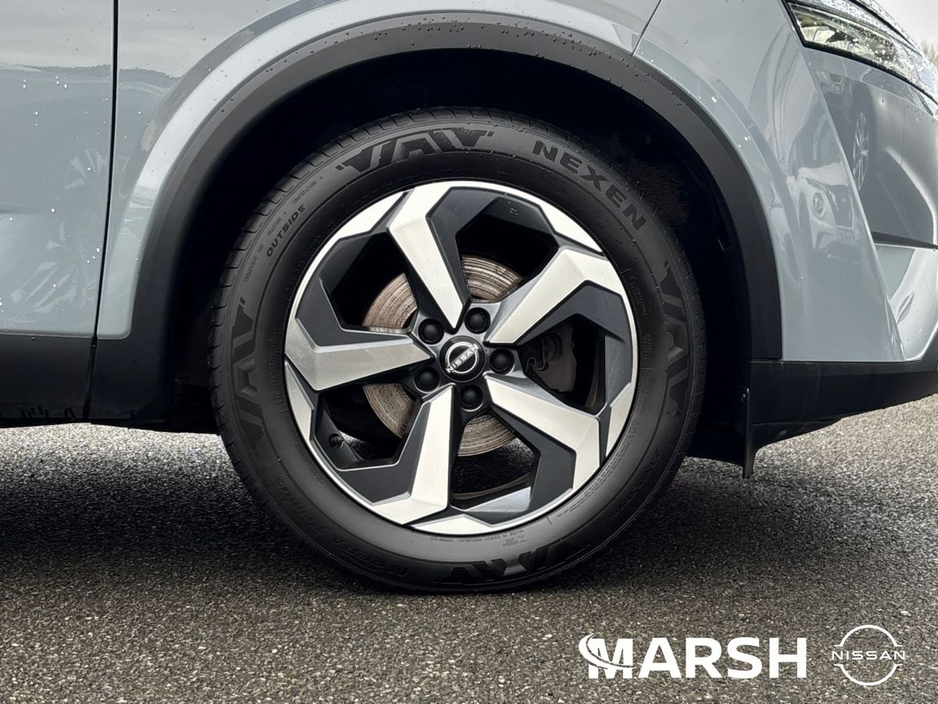 2023 Nissan Qashqai 1.3 MILD HYBRID SV PREMIUM 5DR €28,925