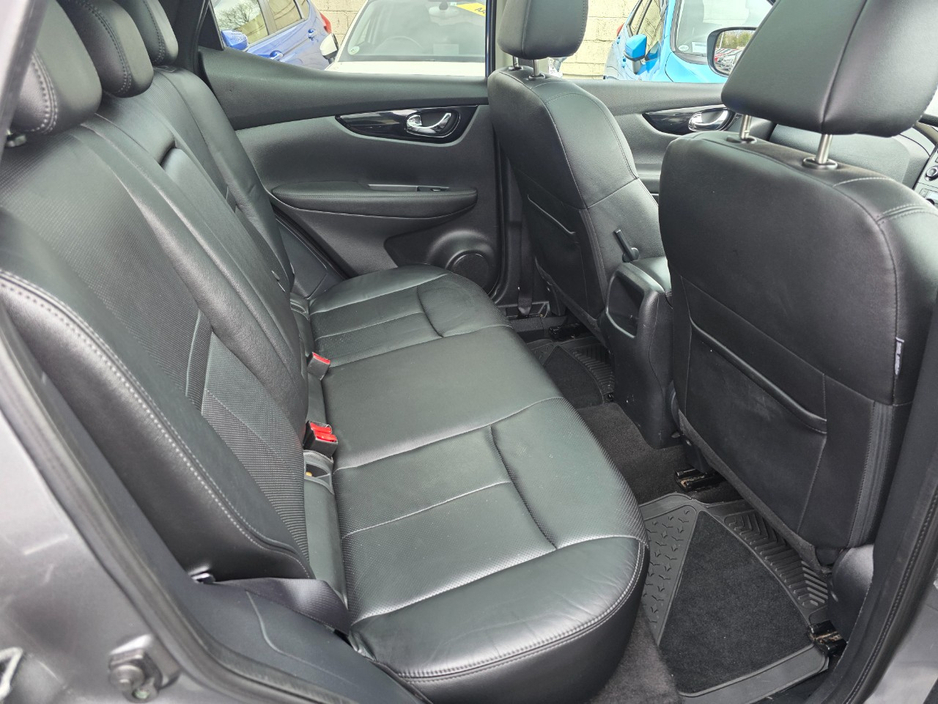 2016 Nissan Qashqai - image 13