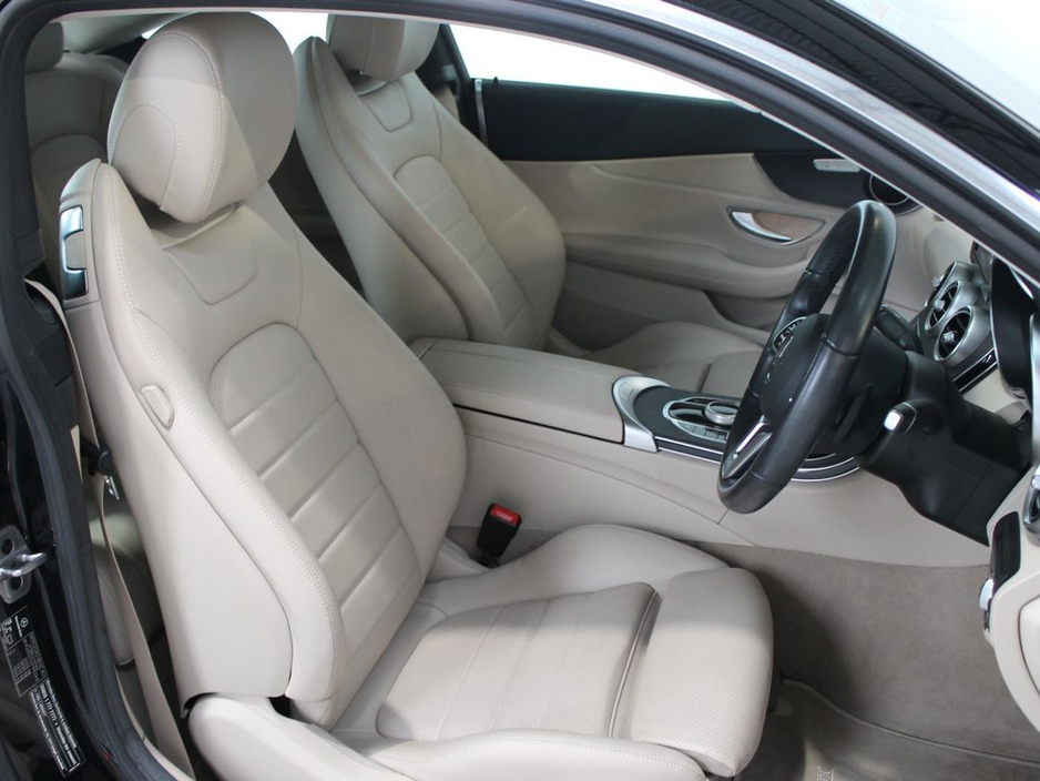 2021 Mercedes-Benz C Class C 180 2DR Auto €37,999