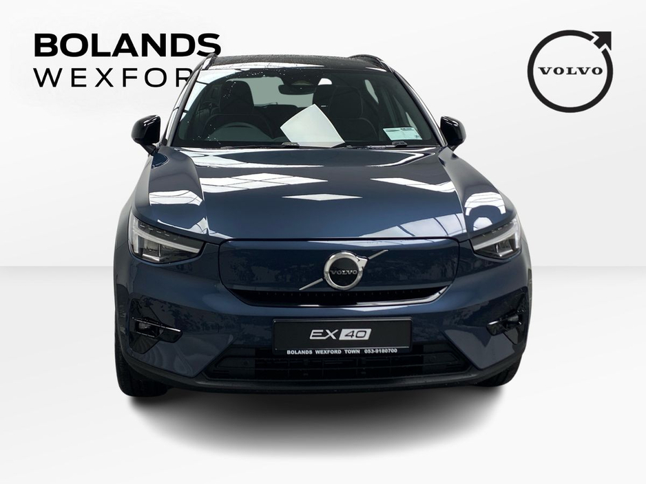 2026 Volvo EX40 - image 2