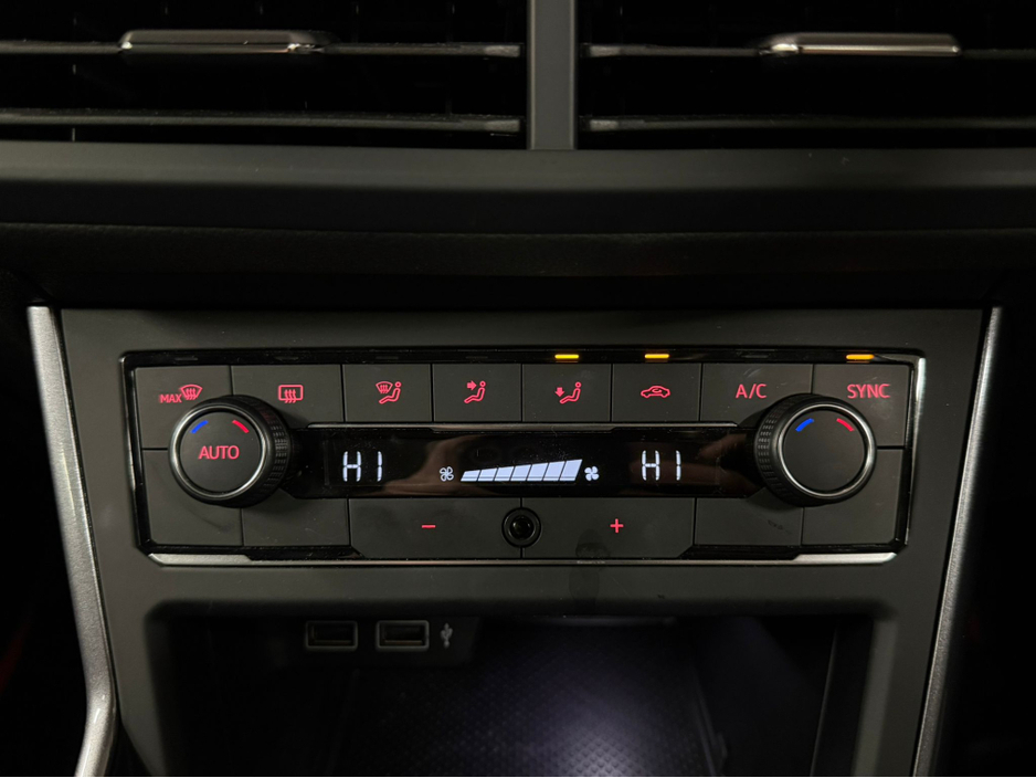 2018 Volkswagen Polo - image 26