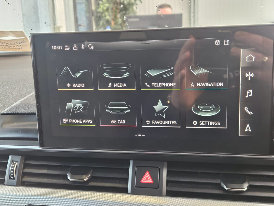 2022 Audi A4 - image 14