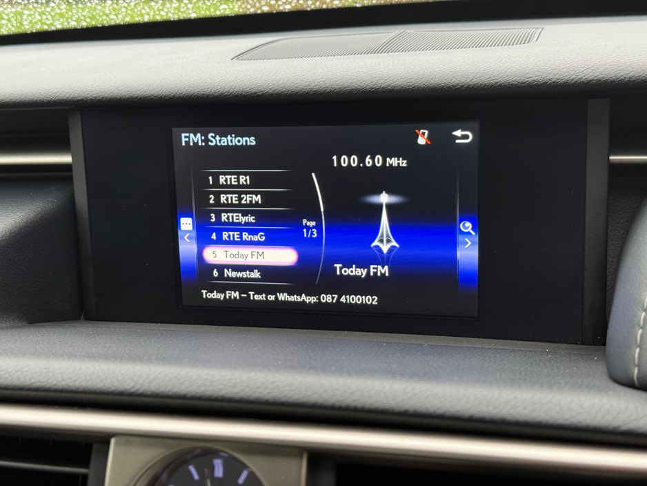 2015 Lexus IS 300 h 300h Executive €15,900