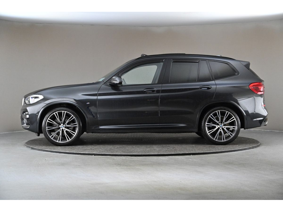 2020 BMW X3 - image 5