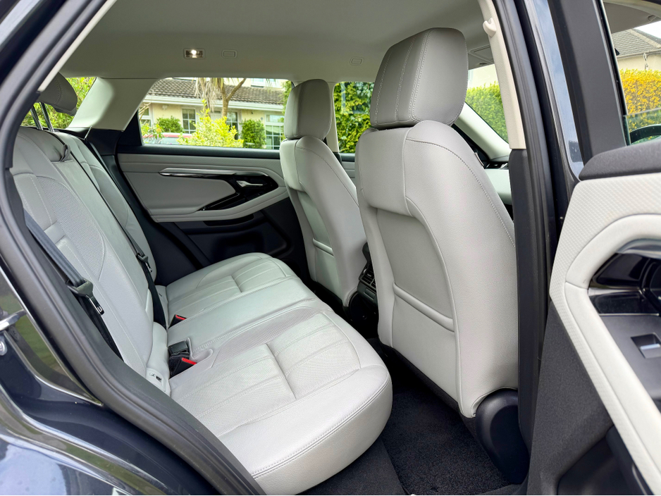 2021 Land Rover Range Rover Evoque - image 15