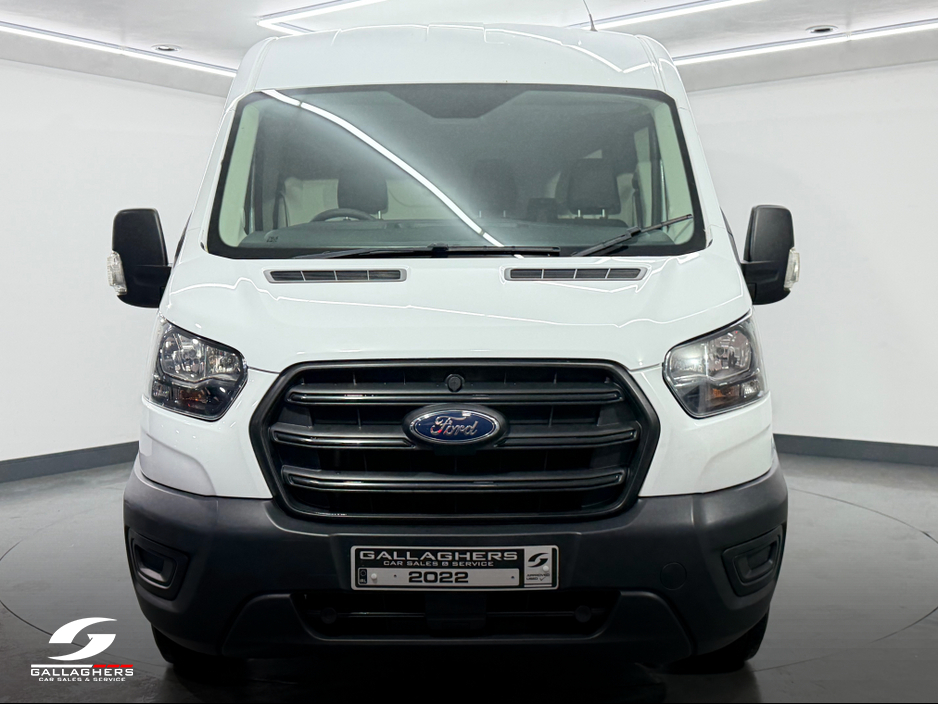2022 Ford Transit - image 7