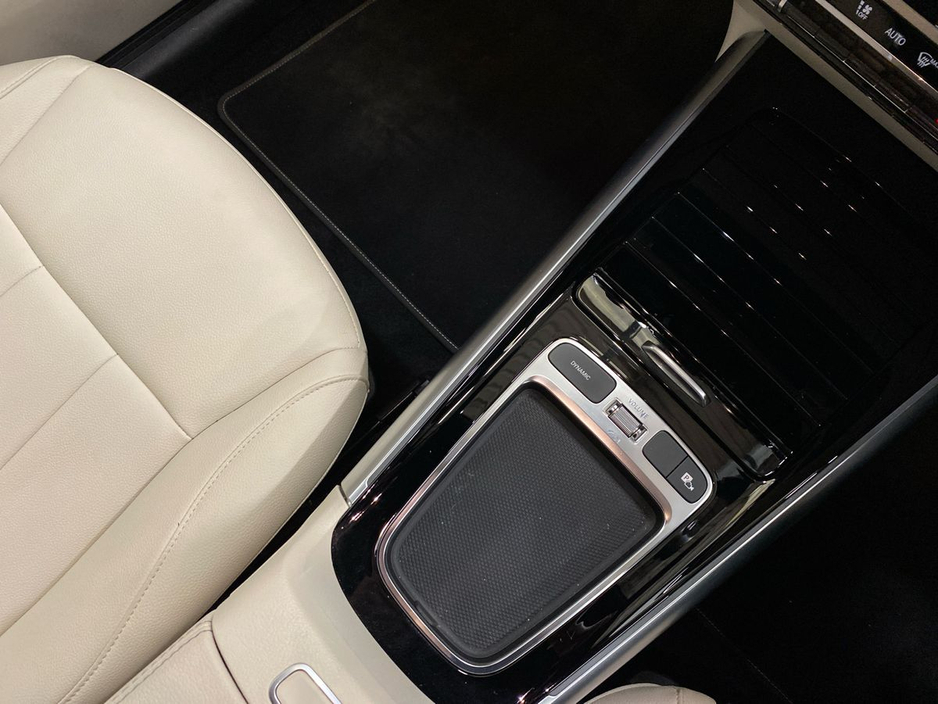 2024 Mercedes-Benz GLA Class - image 16