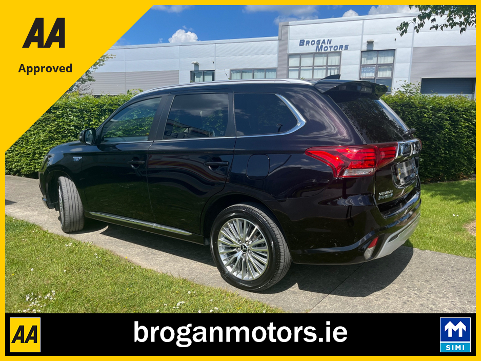 2021 Mitsubishi Outlander *********Deposit Taken***********2.4 Design Phev Cvt 4WD*Full Service History*One owner*Reverse Camera*Heated Seats*Privacy Glass*Simi &AA Aproved 2026