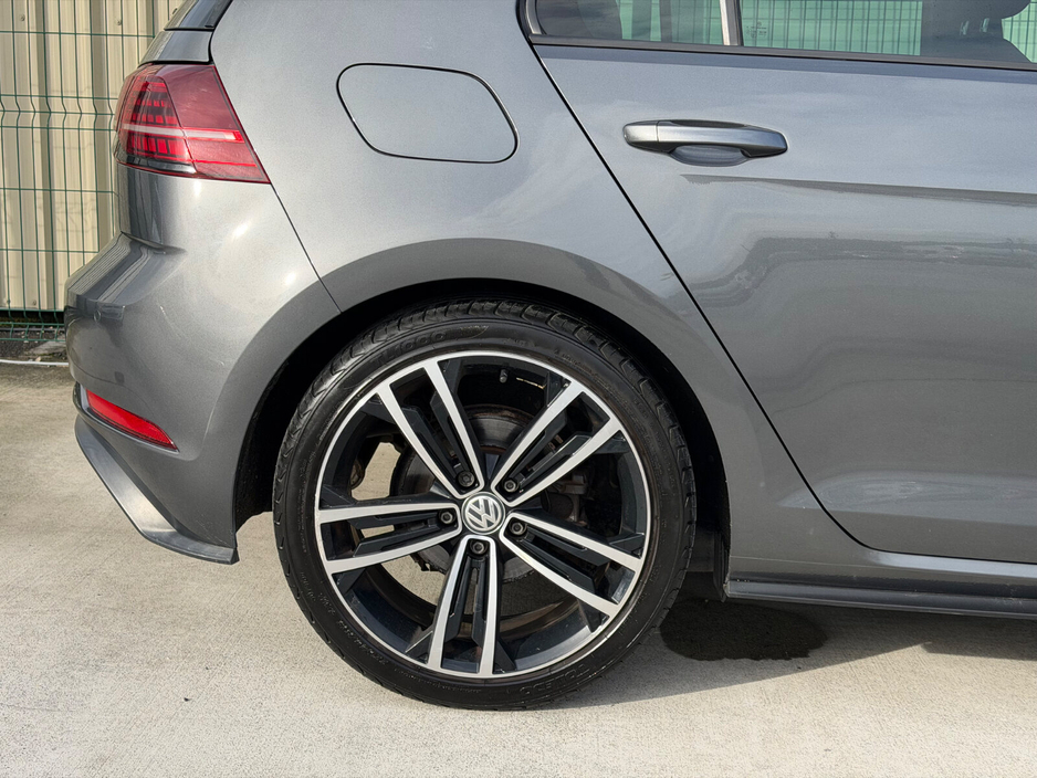 2017 Volkswagen Golf 2.0TDI DSG 3DR 184HP GTD €18,950