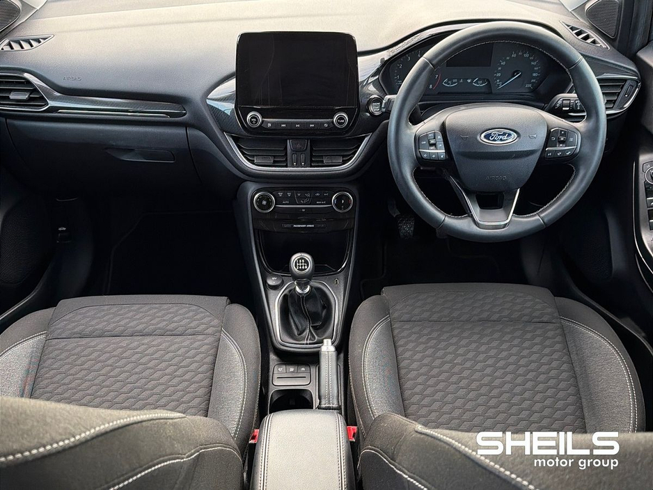 2024 Ford Puma - image 3