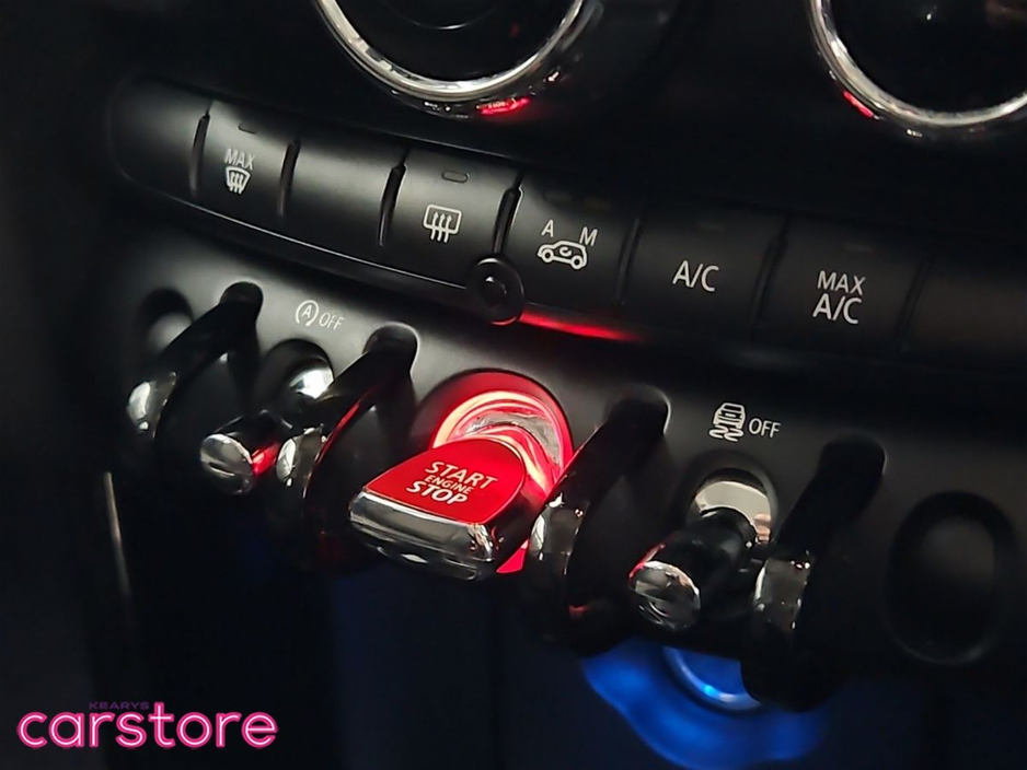 2015 MINI Hatch ONE 1.2 5 DR €11,880