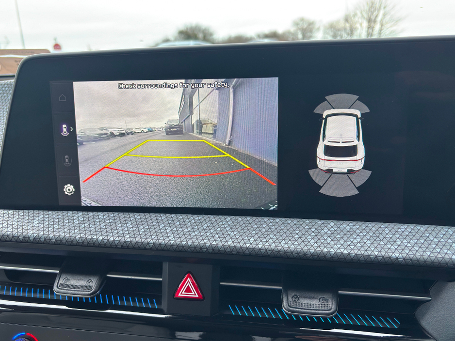 2023 Kia EV6 - image 25