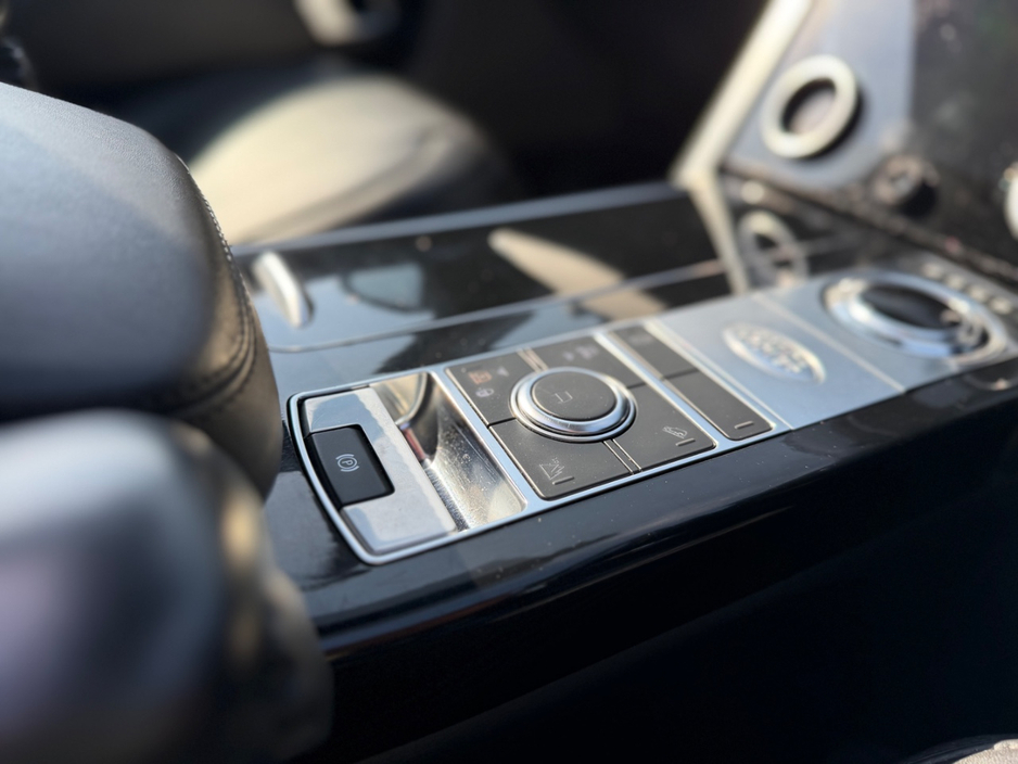 2018 Land Rover Range Rover - image 26