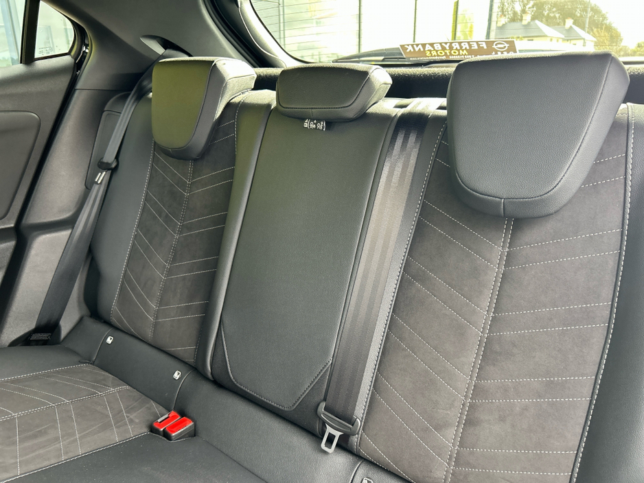 2024 Opel Mokka - image 11