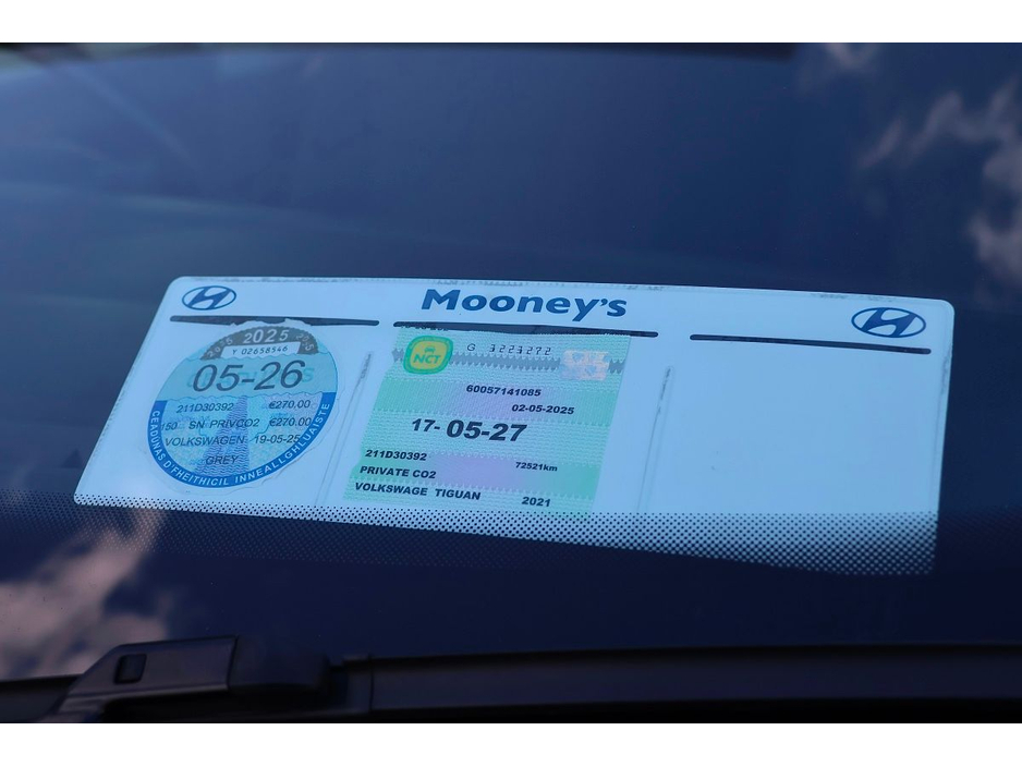 2021 Volkswagen Tiguan - image 8