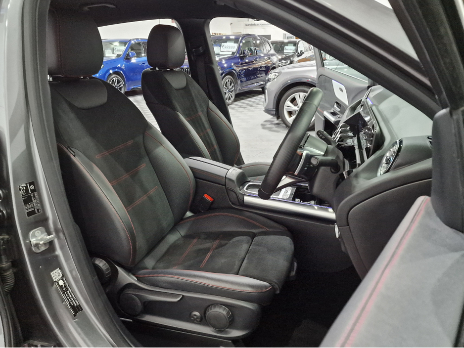 2023 Mercedes-Benz GLA Class 250E AMG LINE PREMIUM (PLUG IN HYBRID) AUTOMATIC **ONE OWNER / APPLE CARPLAY & ANDROID AUTO / BLIND SPOT ASSIST / HEATED FRONT SEATS / SAT NAV / REVERSE CAMERA / WIRELESS PHONE CHARGING** €40,900