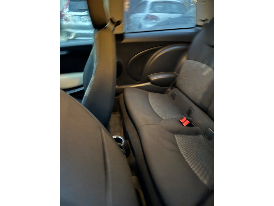 2010 MINI Hatch  €1,850