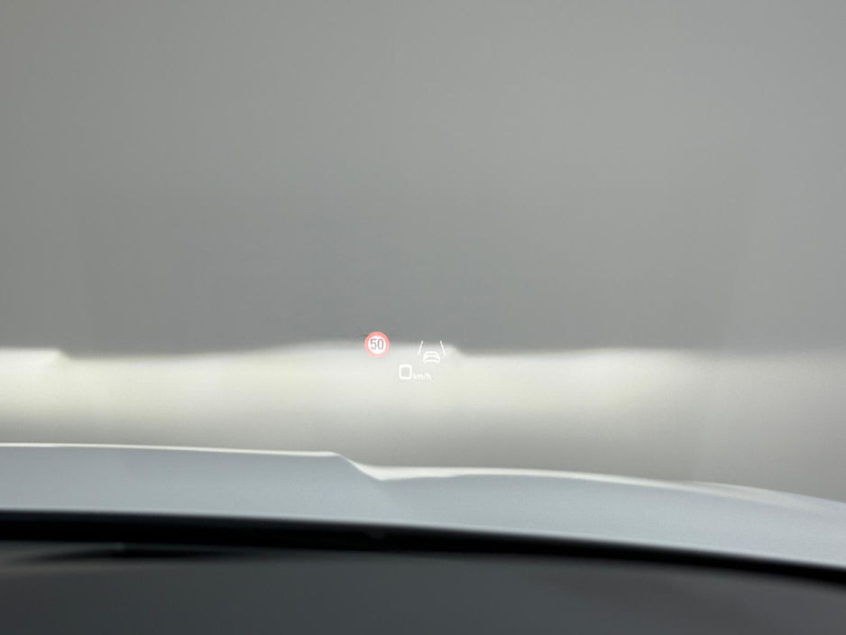 2025 Audi A7 - image 10