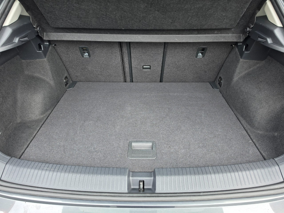 2018 Volkswagen T-Roc - image 21