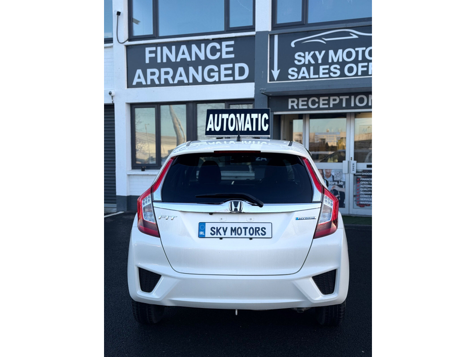 2016 Honda Fit  €11,390