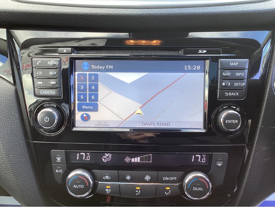 2016 Nissan Qashqai - image 13