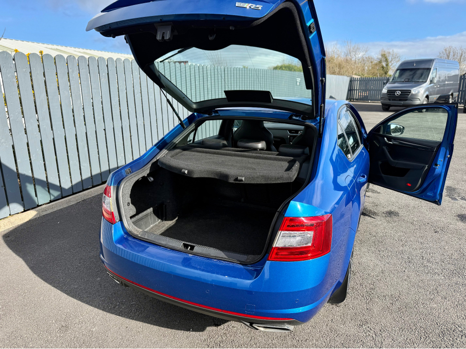 2014 Skoda Octavia - image 10