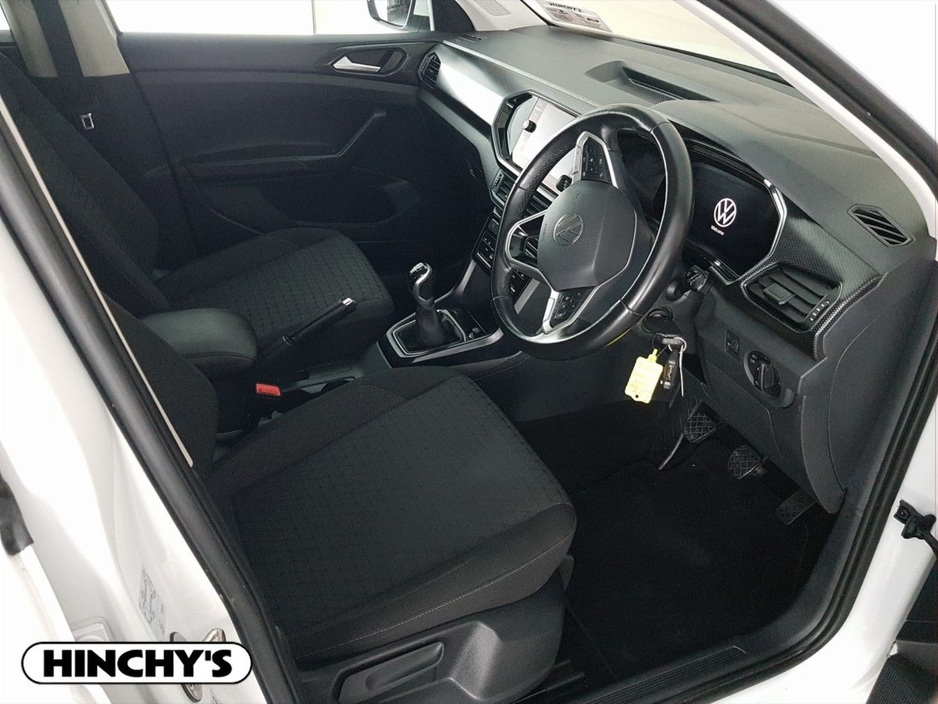 2023 Volkswagen T-Cross - image 6