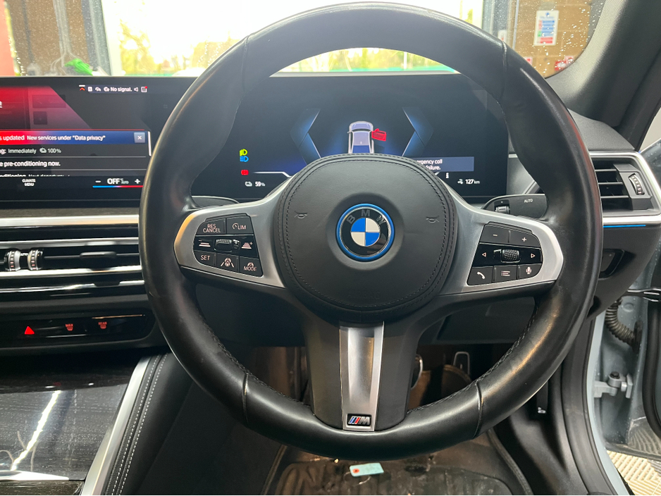 2022 BMW i4 - image 9