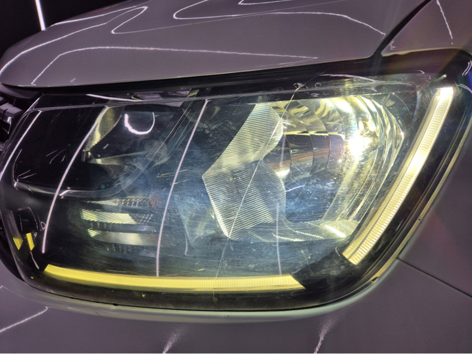 2019 Dacia Duster - image 18