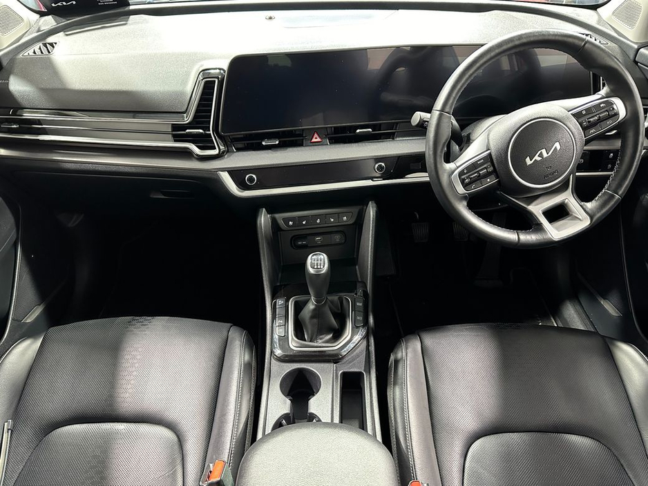 2024 Kia Sportage - image 8