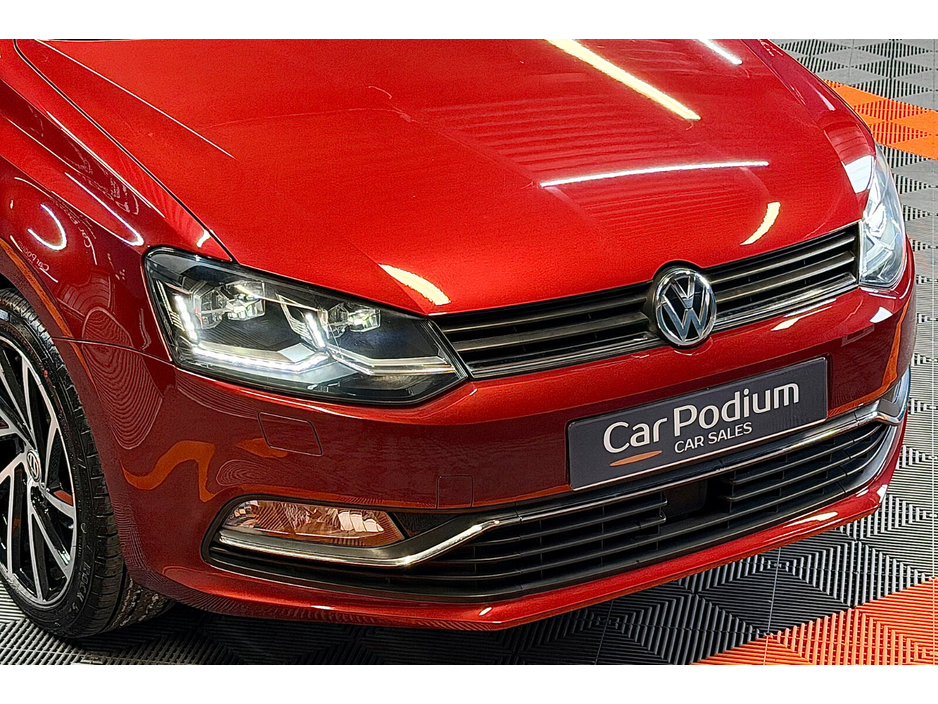 2016 Volkswagen Polo - image 9