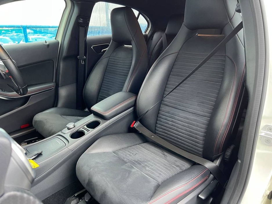 2015 Mercedes-Benz A Class A180 AMG-LINE 1.6 // FULL SERVICE HISTORY // LOW MILEAGE // PARKING SENSORS €16,900