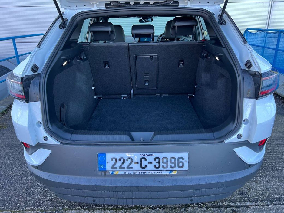 2022 Volkswagen ID.4 - image 13