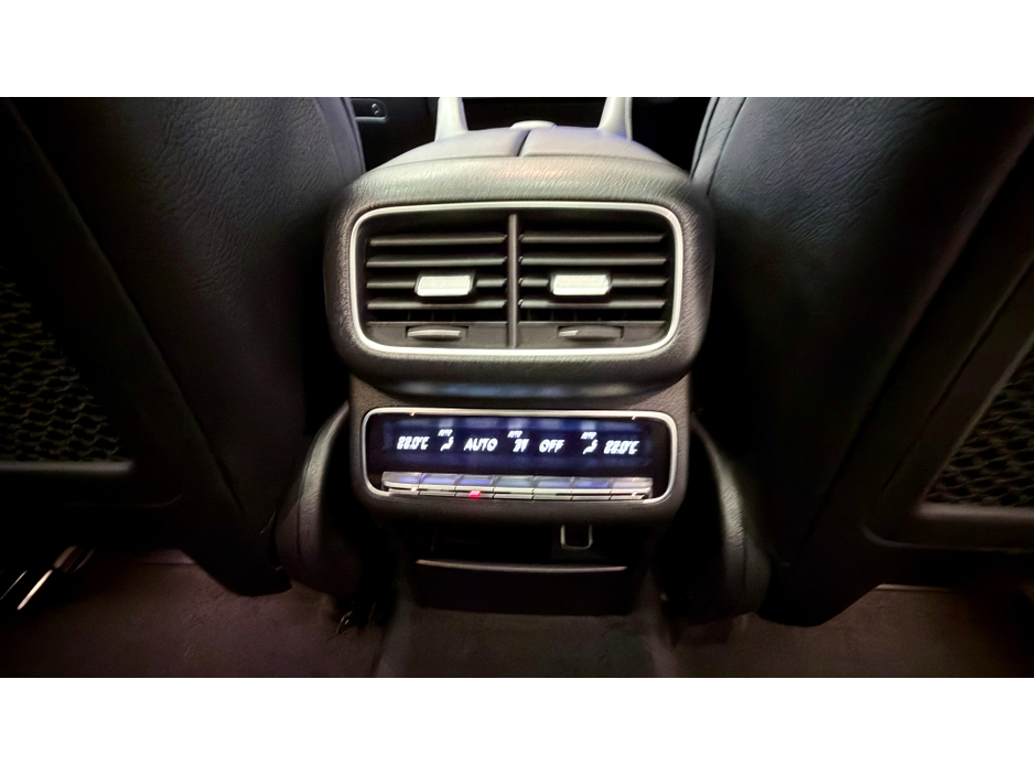 2022 Mercedes-Benz GLE Class 350de AMG Premium Plus €65,950