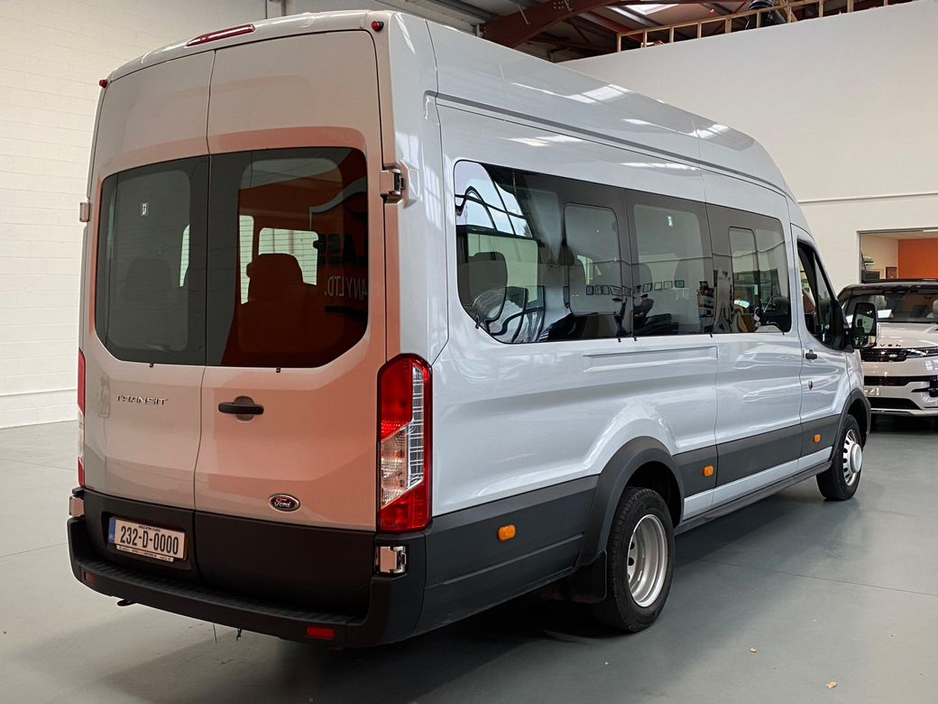 2023 Ford Transit - image 6