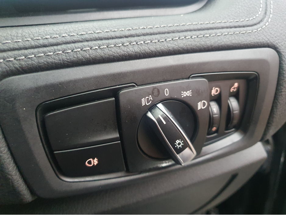 2019 BMW 2 Series - image 12