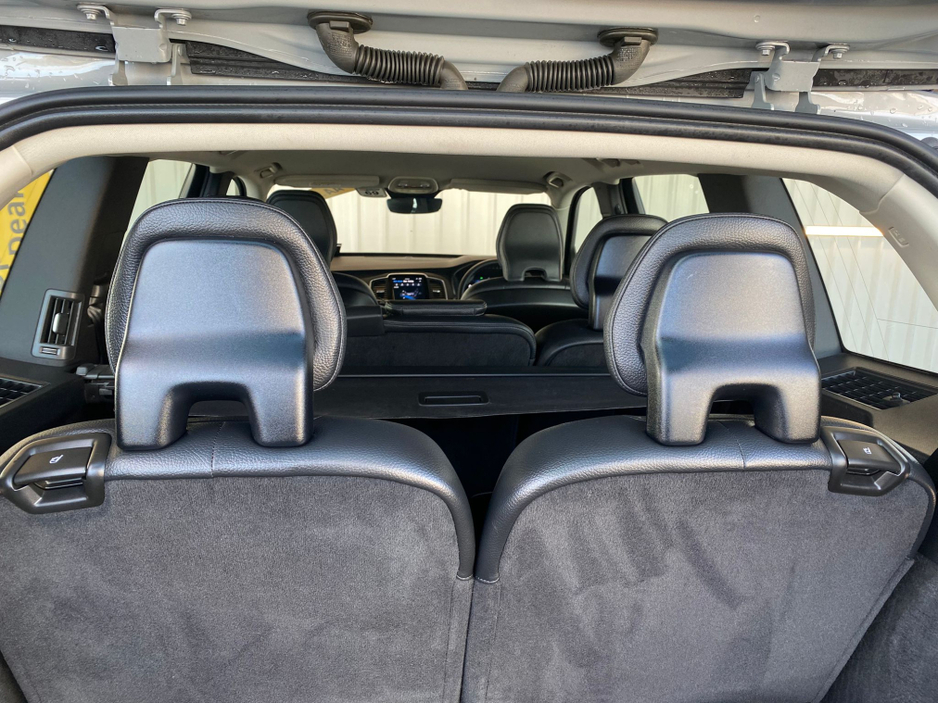 2023 Volvo XC90 2.0 T8 CORE 455BHP 5DR 7S €54,950