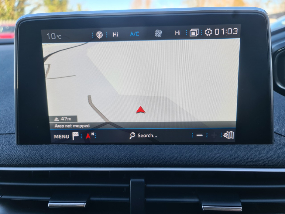 2019 Peugeot 3008 - image 11