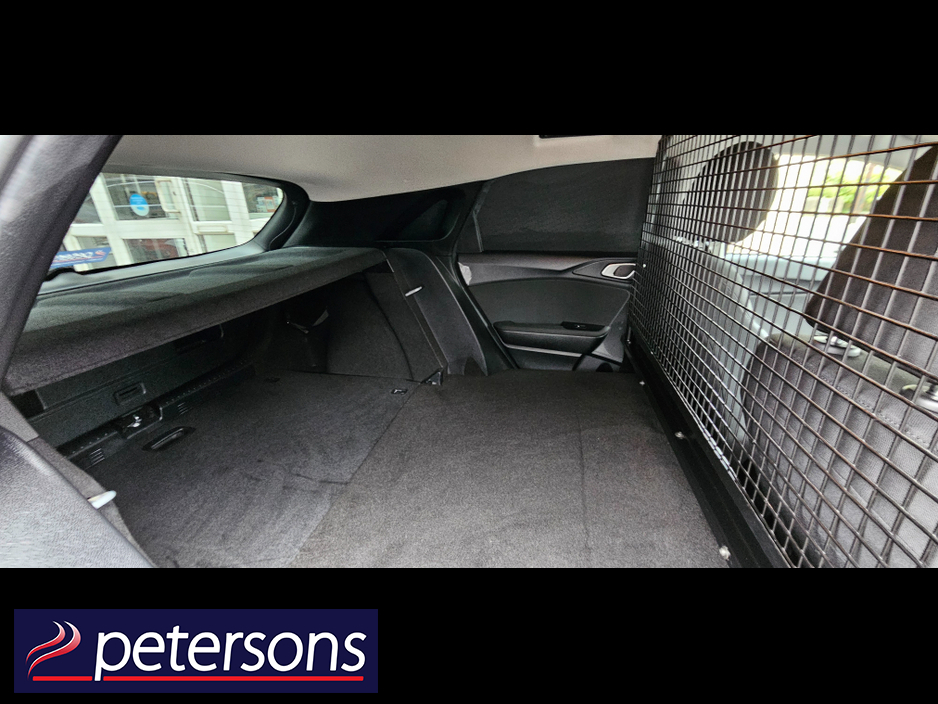 2021 Kia Ceed - image 15