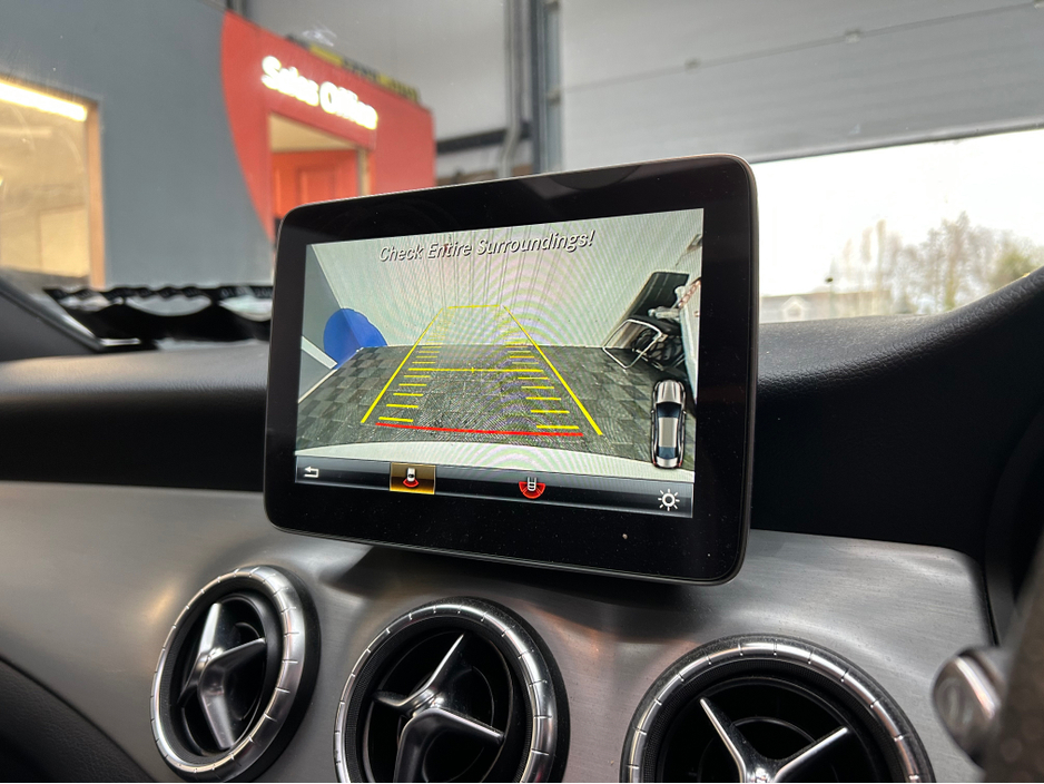 2019 Mercedes-Benz CLA Class - image 7