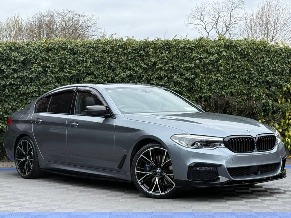 2019 BMW 5 Series - image 3