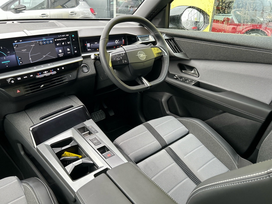 2025 Opel Grandland GS 5 DR SUPERCHARGER €38,950