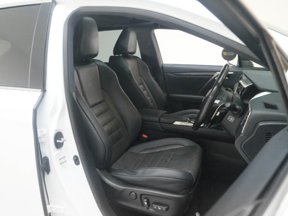 2017 Lexus RX 450 h  €37,990