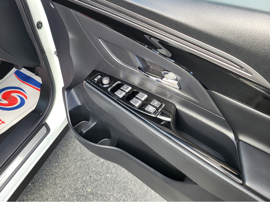 2024 Ssangyong Korando - image 18