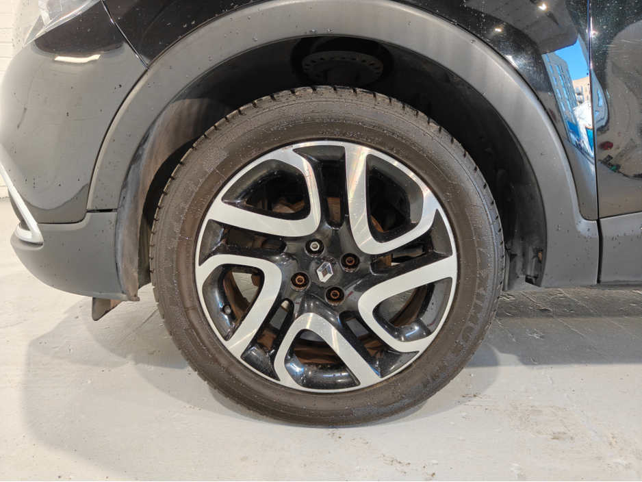 2015 Renault Captur 0.9 TCE 90 D-QUE S M- MEDIANAV 5DR M-NV NRG €9,250