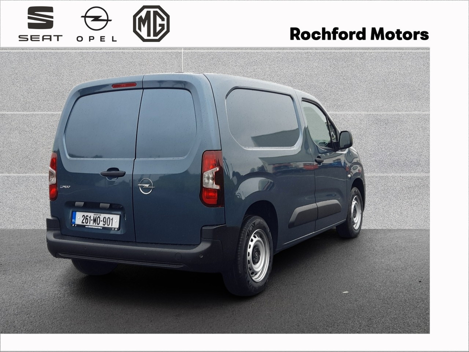 2026 Opel Combo L1H1 Komfort 1.5D 100HP €21,600