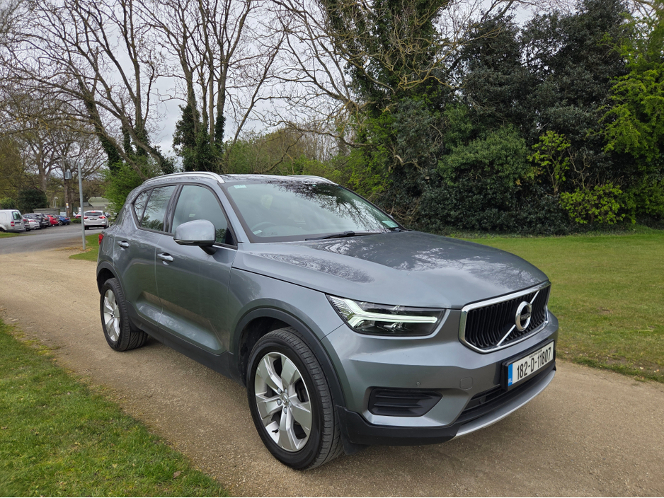 2018 Volvo XC40 - image 13