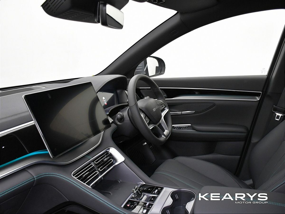 2025 BYD Seal U - image 9